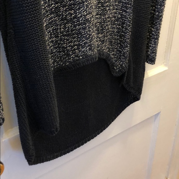Francesca’s Blue Marbled High Low Sweater - Picture 3 of 5
